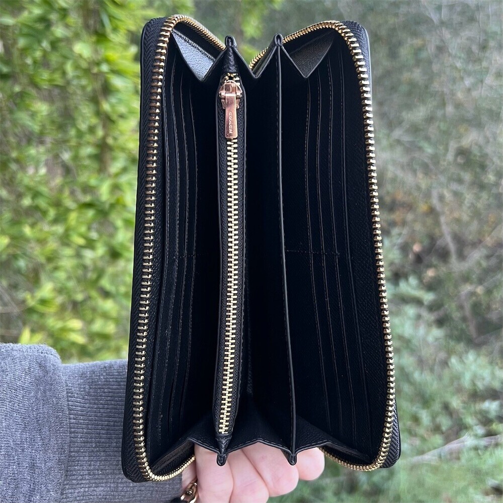 COACH Long Zip-Around Wallet Black Crossgrain Leather w Gold Hardware AUTHENTIC - Picture 4 of 7